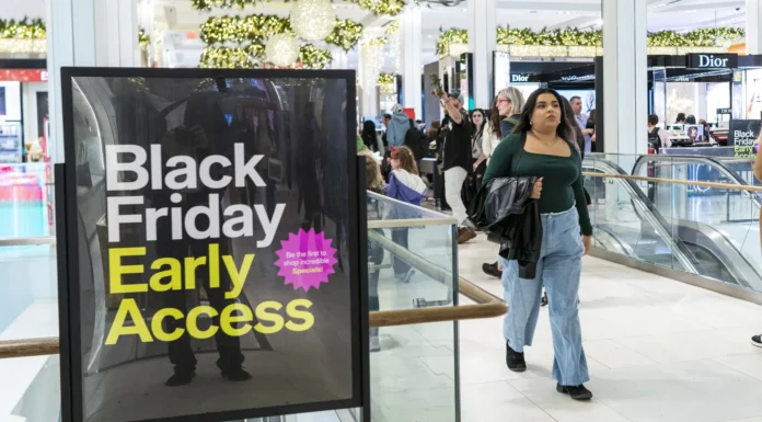 Black Friday 2024 Store Hours: What’s Open and When Black Friday 2024 Store Hours: What's Open and When