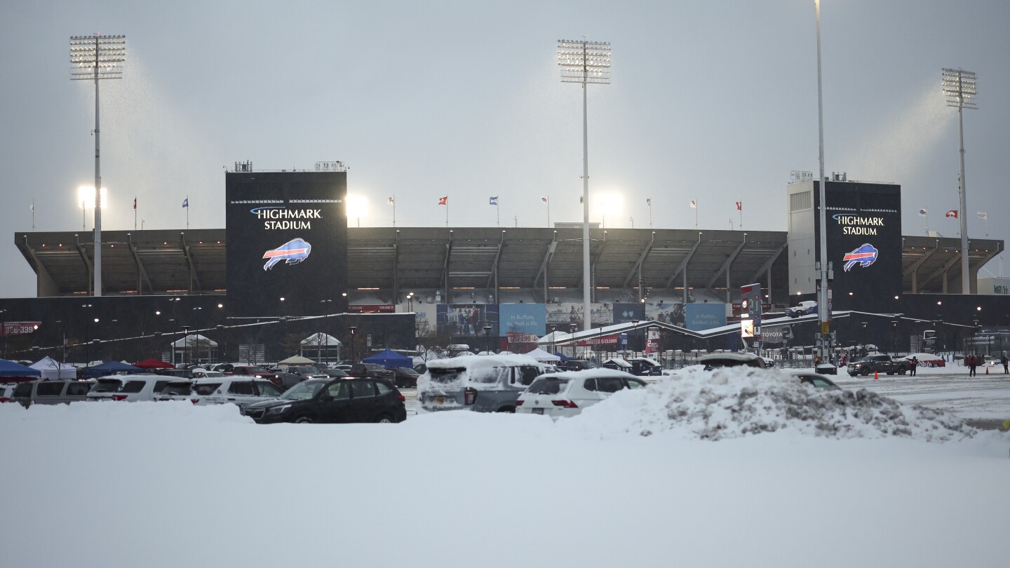 Buffalo Bills vs 49ers Heavy Snowfall Ahead of Sunday Night Showdown